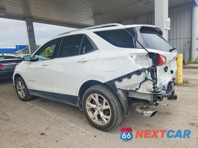 Drugie zdjęcie samochodu z przodu: 2020 CHEVROLET EQUINOX LT VIN:2GNAXLEX9L6182338 - miniatura