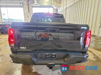 Zdjęcie 6 z 13 samochodu: 2024 CHEVROLET COLORADO TRAIL BOSS VIN:1GCPTEEK6R1245924 - miniatura