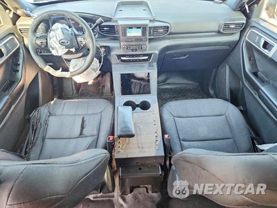 Zdjęcie 8 z 14 samochodu: 2020 FORD EXPLORER POLICE INTERCEPTOR VIN:1FM5K8AB1LGD00846 - miniatura