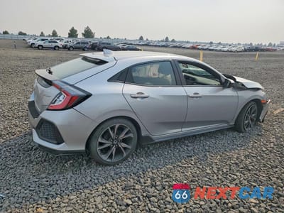 Trzecie zdjęcie samochodu z tyłu: 2018 HONDA CIVIC SPORT VIN:SHHFK7G47JU209520 - miniatura