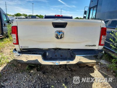 Zdjęcie 6 z 12 samochodu: 2019 RAM 3500 SLT VIN:3C63RRGL2KG580459 - miniatura