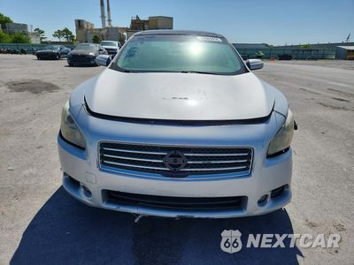 Piąte zdjęcie samochodu w środku: 2011 NISSAN MAXIMA 3.5 S VIN:1N4AA5APXBC834388 - miniatura