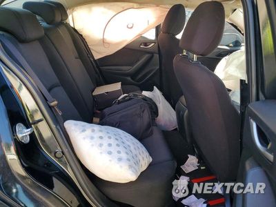 Zdjęcie 10 z 12 samochodu: 2016 MAZDA 3 SPORT VIN:JM1BM1T75G1298478 - miniatura