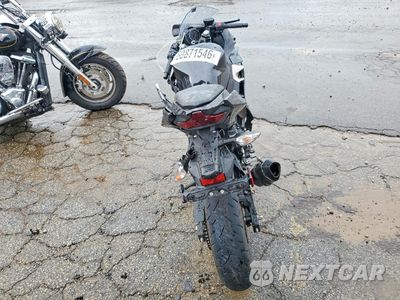 Czwarte zdjęcie samochodu z boku: 2022 KAWASAKI EX400 VIN:JKAEXKH10NDAH1704 - miniatura