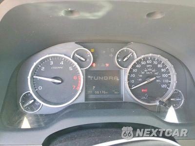 Zdjęcie 9 z 12 samochodu: 2017 TOYOTA TUNDRA CREWMAX SR5 VIN:5TFEM5F10HX118222 - miniatura