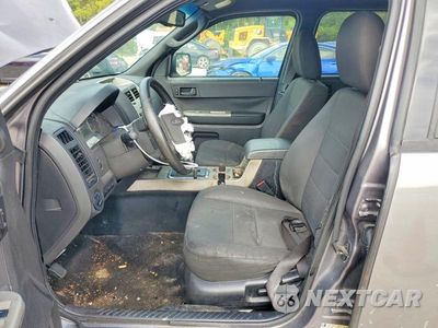 Zdjęcie 7 z 14 samochodu: 2011 FORD ESCAPE XLT VIN:1FMCU0D79BKC22970 - miniatura