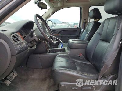 Zdjęcie 7 z 13 samochodu: 2013 CHEVROLET TAHOE K1500 LT VIN:1GNSKBE03DR313740 - miniatura