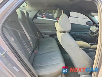 Zdjęcie 10 z 12 samochodu: 2025 HYUNDAI ELANTRA SEL SPORT VIN:KMHLM4DG3SU000761 - miniatura