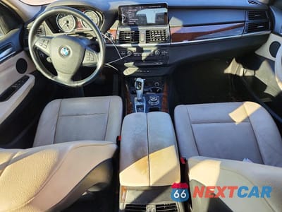 Zdjęcie 8 z 13 samochodu: 2013 BMW X5 XDRIVE35I VIN:5UXZV4C58D0B20773 - miniatura