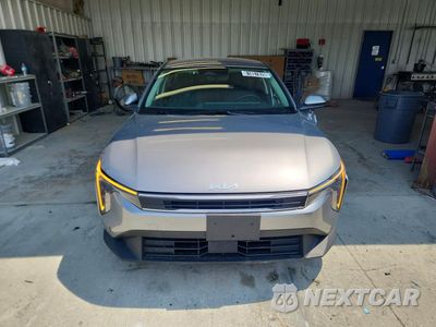 Piąte zdjęcie samochodu w środku: 2025 KIA K4 LXS VIN:3KPFT4DE5SE112236 - miniatura