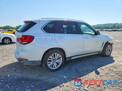 Trzecie zdjęcie samochodu z tyłu: 2016 BMW X5 VIN:5UXKR0C59G0P25532 - miniatura
