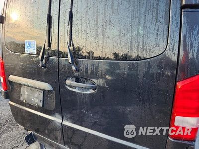 Zdjęcie 10 z 13 samochodu: 2018 MERCEDES-BENZ METRIS VIN:WD4PG2EE2J3407222 - miniatura
