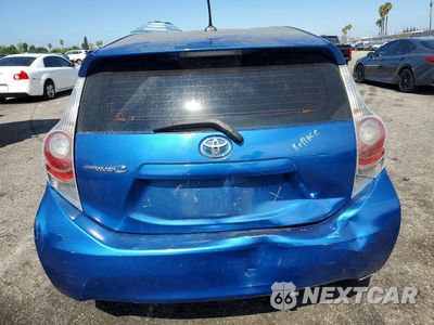 Zdjęcie 6 z 12 samochodu: 2013 TOYOTA PRIUS C THREE VIN:JTDKDTB34D1532843 - miniatura