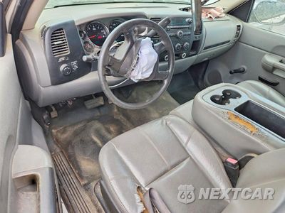 Zdjęcie 8 z 13 samochodu: 2009 CHEVROLET SILVERADO C2500 HEAVY DUTY VIN:1GCHC44K99F142810 - miniatura