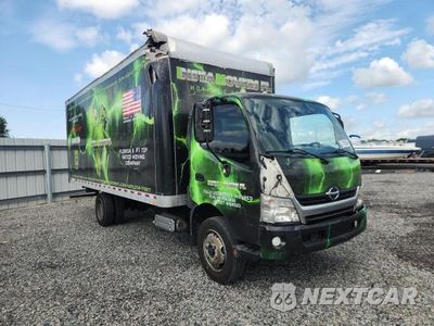 Czwarte zdjęcie samochodu z boku: 2017 HINO 195 - BOX TRUCK VIN:JHHSDM2H5HK004825 - miniatura