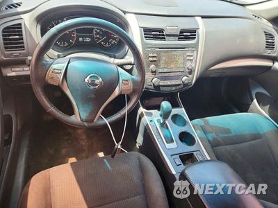 Zdjęcie 13 z 22 samochodu: 2015 NISSAN ALTIMA 2.5 SV VIN:1N4AL3AP7FC596763 - miniatura