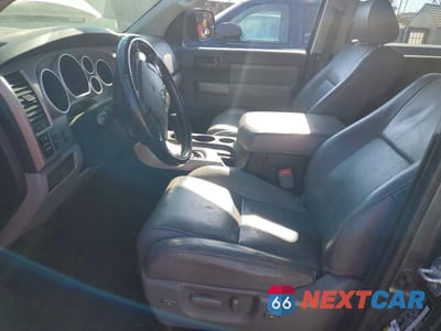 Zdjęcie 7 z 13 samochodu: 2013 TOYOTA SEQUOIA SR5 VIN:5TDBY5G12DS084421 - miniatura