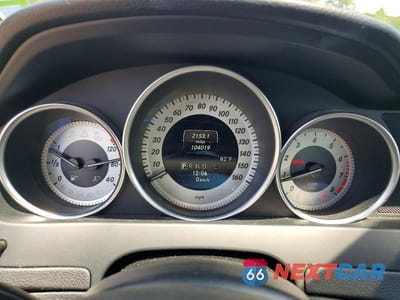 Zdjęcie 9 z 12 samochodu: 2014 MERCEDES-BENZ C 300 4MATIC VIN:WDDGF8AB4EG160639 - miniatura