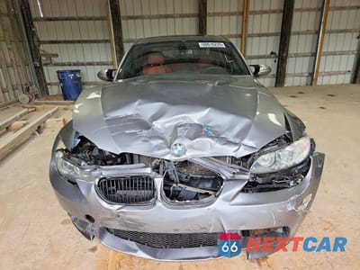 Piąte zdjęcie samochodu w środku: 2011 BMW M3 VIN:WBSPM9C50BE203824 - miniatura
