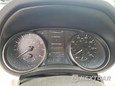 Zdjęcie 9 z 14 samochodu: 2018 NISSAN ROGUE SPORT SL VIN:JN1BJ1CRXJW265581 - miniatura