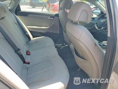 Zdjęcie 10 z 12 samochodu: 2017 HYUNDAI SONATA SE VIN:5NPE24AF3HH462545 - miniatura