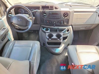 Zdjęcie 8 z 13 samochodu: 2014 FORD ECONOLINE E150 VAN VIN:1FTNE1EW0EDA50357 - miniatura