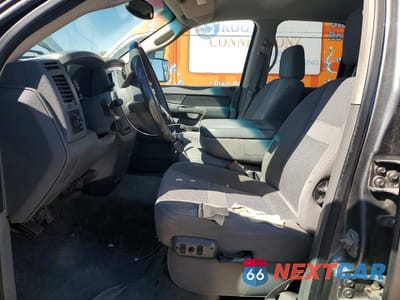 Zdjęcie 7 z 13 samochodu: 2007 DODGE RAM 3500 ST VIN:3D7MX38A87G825629 - miniatura