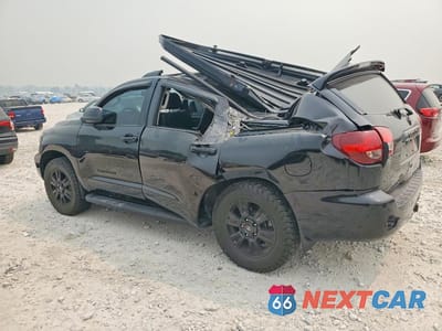 Drugie zdjęcie samochodu z przodu: 2019 TOYOTA SEQUOIA TRD SPORT VIN:5TDBY5G15KS174210 - miniatura