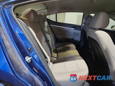 Zdjęcie 10 z 12 samochodu: 2019 HYUNDAI ELANTRA SE VIN:5NPD74LF9KH494112 - miniatura