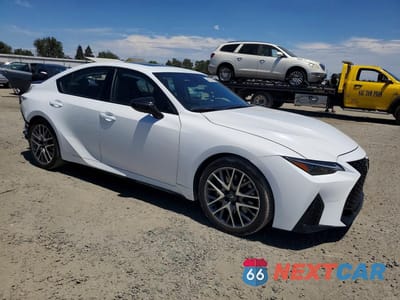 Czwarte zdjęcie samochodu z boku: 2024 LEXUS IS 500 F SPORT PERFORMANCE PREMIUM VIN:JTHAP1D21R5005448 - miniatura