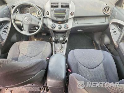 Zdjęcie 8 z 12 samochodu: 2007 TOYOTA RAV4 SPORT VIN:JTMBK32V176013165 - miniatura