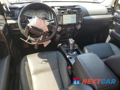Zdjęcie 8 z 12 samochodu: 2024 TOYOTA 4RUNNER TRD OFF-ROAD PREMIUM VIN:JTERU5JRXR6256920 - miniatura