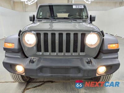 Piąte zdjęcie samochodu w środku: 2023 JEEP WRANGLER SPORT VIN:1C4HJXDG5PW509413 - miniatura