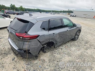 Trzecie zdjęcie samochodu z tyłu: 2021 NISSAN ROGUE SL VIN:5N1AT3CA0MC771950 - miniatura