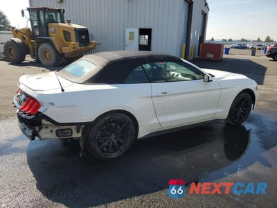 Trzecie zdjęcie samochodu z tyłu: 2019 FORD MUSTANG VIN:1FATP8UHXK5182048 - miniatura