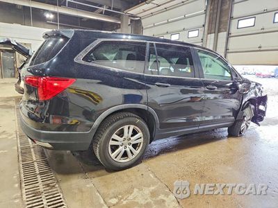 Trzecie zdjęcie samochodu z tyłu: 2016 HONDA PILOT LX VIN:5FNYF6H11GB095228 - miniatura