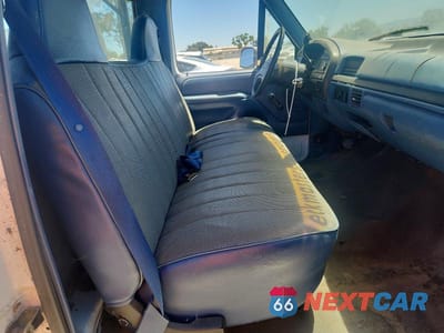 Zdjęcie 10 z 12 samochodu: 1997 FORD F250 VIN:1FDHF25G2VEB53004 - miniatura