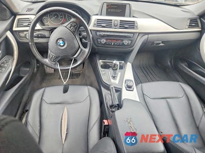 Zdjęcie 8 z 12 samochodu: 2014 BMW 320 I XDRIVE VIN:WBA3C3C51EF984144 - miniatura