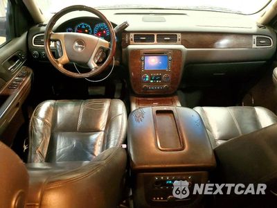 Zdjęcie 8 z 14 samochodu: 2008 GMC YUKON XL DENALI VIN:1GKFK66808J217918 - miniatura