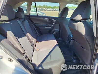 Zdjęcie 11 z 13 samochodu: 2025 TOYOTA RAV4 LE VIN:2T3K1RFV2SW406180 - miniatura