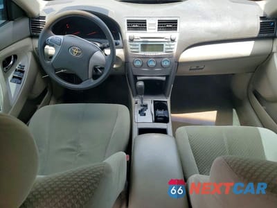 Zdjęcie 8 z 12 samochodu: 2007 TOYOTA CAMRY LE VIN:4T1BE46K37U607311 - miniatura