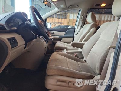 Zdjęcie 7 z 14 samochodu: 2014 HONDA ODYSSEY EX VIN:5FNRL5H49EB005127 - miniatura