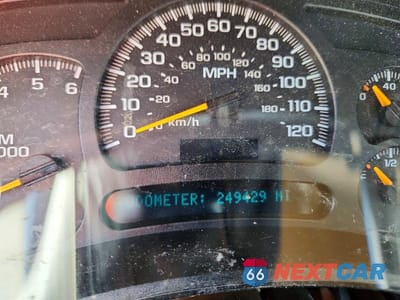 Zdjęcie 9 z 12 samochodu: 2005 CHEVROLET AVALANCHE C1500 VIN:3GNEC12Z15G145251 - miniatura