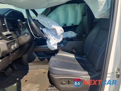 Zdjęcie 7 z 12 samochodu: 2024 CHEVROLET SILVERADO K1500 HIGH COUNTRY VIN:1GCUDJED7RZ282413 - miniatura