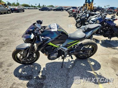 Trzecie zdjęcie samochodu z tyłu: 2017 KAWASAKI Z900 VIN:JKAZR2A10HDA17950 - miniatura