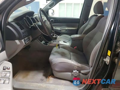 Zdjęcie 7 z 12 samochodu: 2010 TOYOTA TACOMA DOUBLE CAB VIN:3TMLU4EN7AM049076 - miniatura
