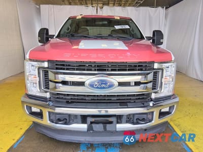 Piąte zdjęcie samochodu w środku: 2019 FORD F250 SUPER DUTY VIN:1FT7W2B64KEC86077 - miniatura