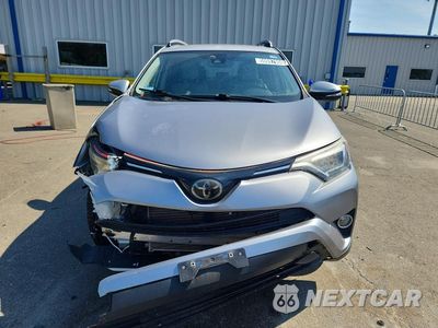 Piąte zdjęcie samochodu w środku: 2018 TOYOTA RAV4 LIMITED VIN:JTMDFREV2JJ201659 - miniatura