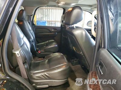 Zdjęcie 10 z 12 samochodu: 2011 GMC YUKON DENALI VIN:1GKS2EEF5BR205765 - miniatura
