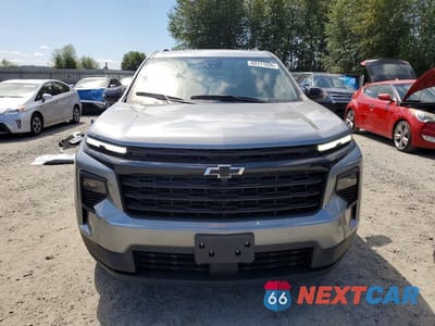 Piąte zdjęcie samochodu w środku: 2025 CHEVROLET TRAVERSE LT VIN:1GNERGRS2SJ160605 - miniatura